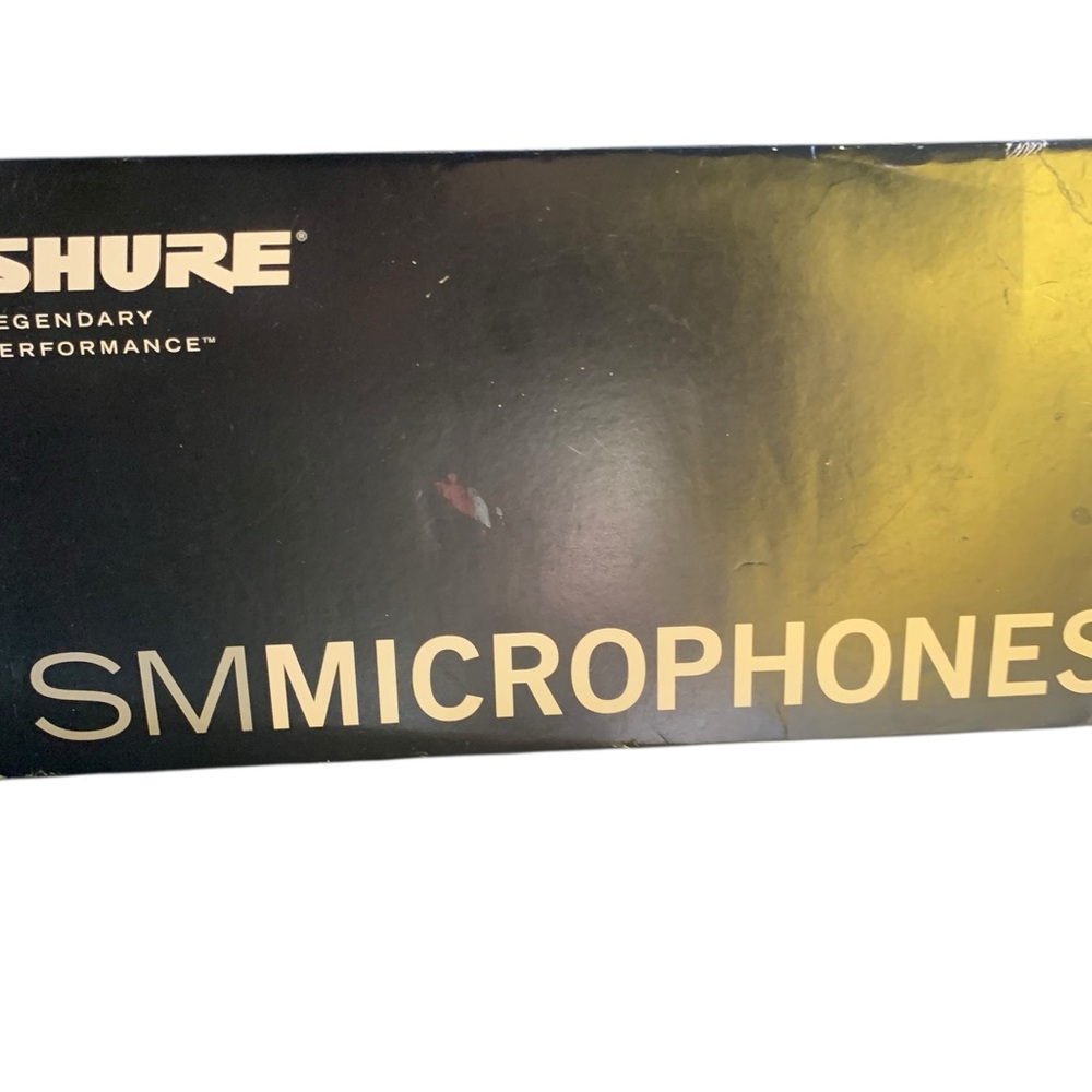 Shure SM48 Handheld Microphone - Black and Silver - Picture 7 of 8